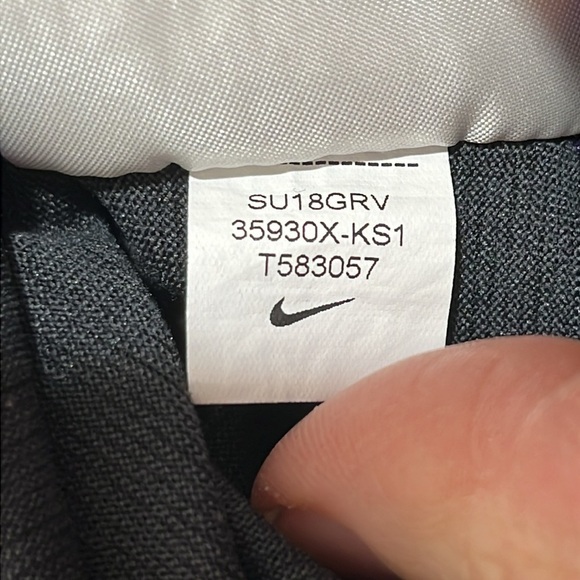 Nike Dri-Fit Women's Small K State Wildcats Purple Black V-Neck T Shirt Athletic - Picture 10 of 12